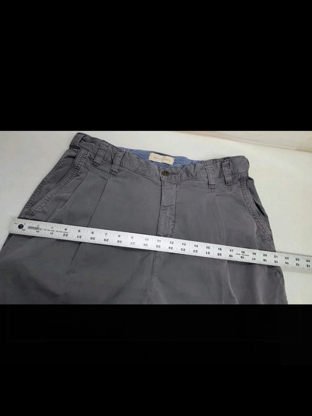 NWT The Territory Ahead Pleated Canvas Chino Pants Mens 35 / 36 Gray Rugged Trav